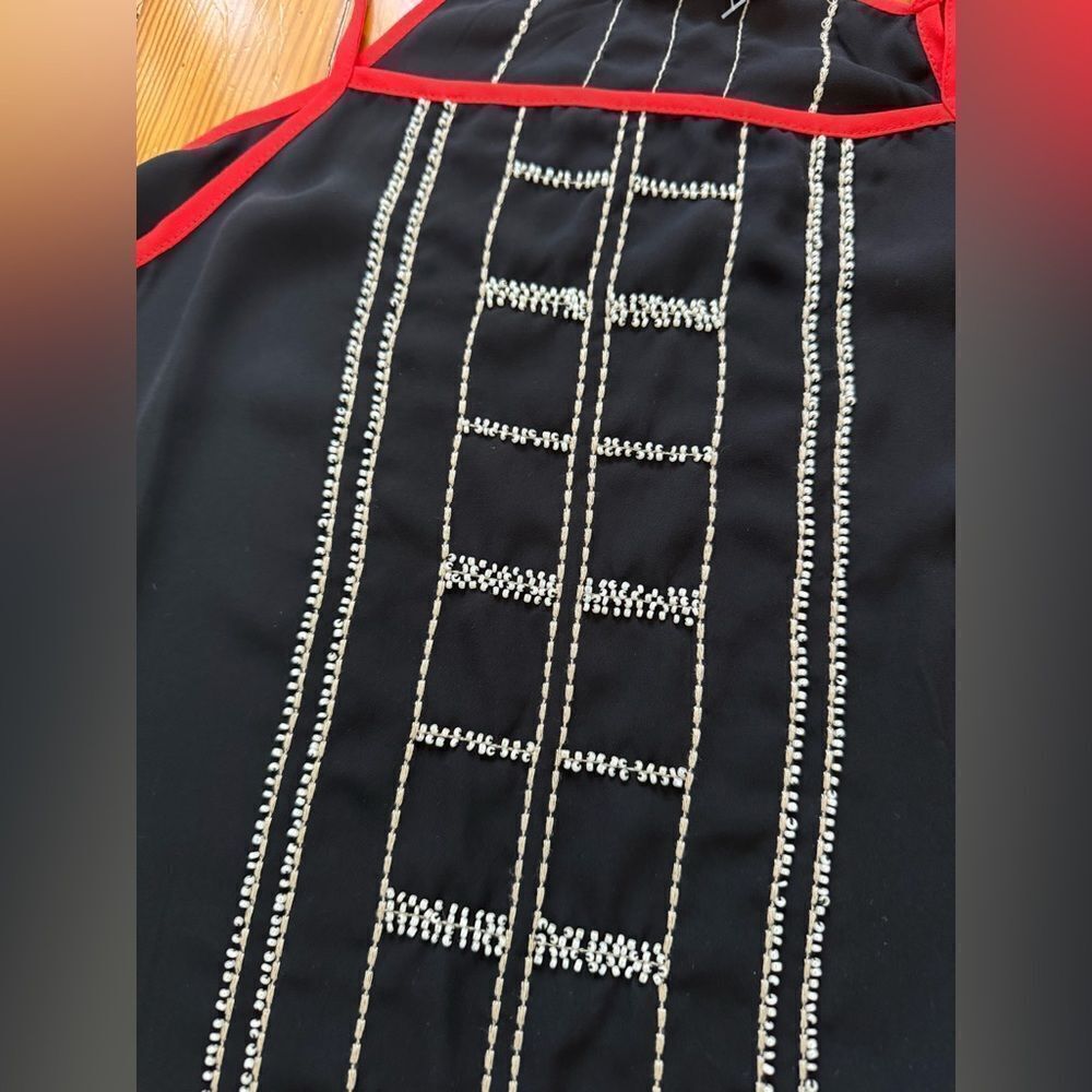 THML Beaded Top - Picture 2 of 7